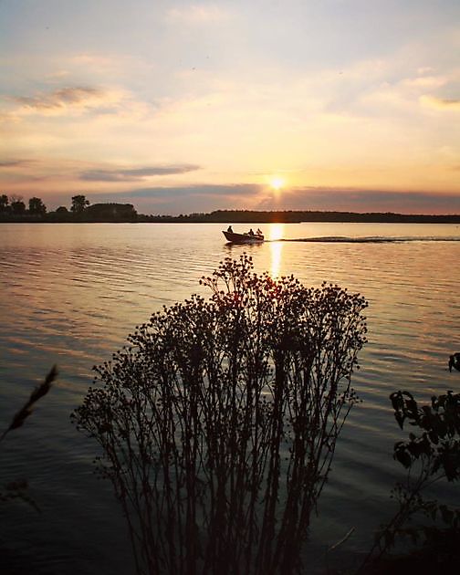 Varen op het Oldambtmeer, Blauwestad - Bootverhuur Beerta Blauwestad